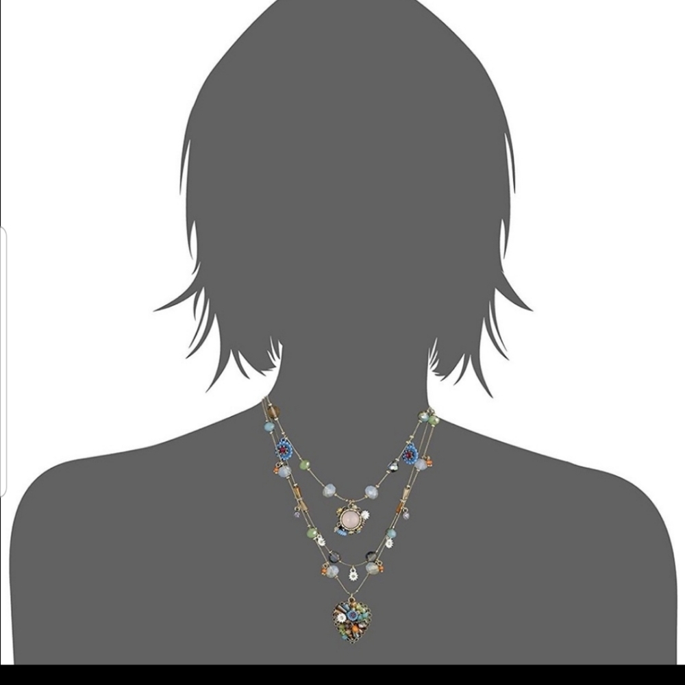 Betsey Johnson Weave and Sew Heart necklace. NWT - Picture 2 of 7